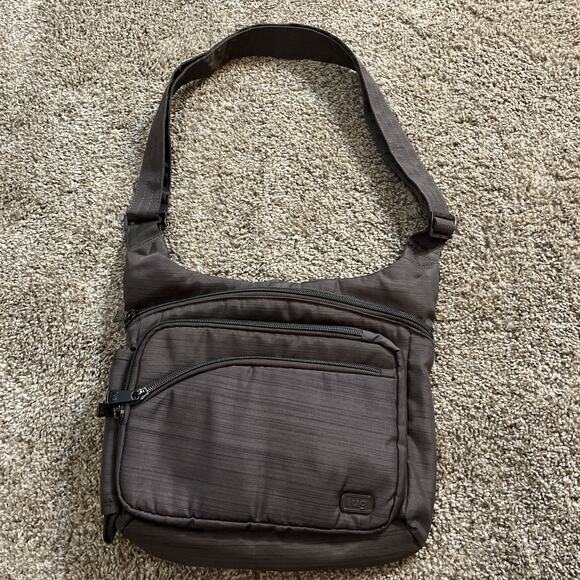 Lug Sidekick Excursion Crossbody Travel Bag/Purse RFID Brushed Walnut, Organize - Picture 1 of 13